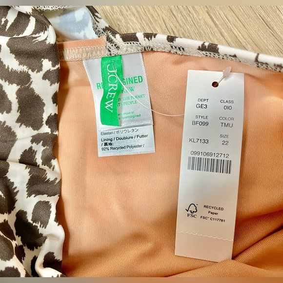 J. Crew ruched One Shoulder One Piece Swimsuit 
SIZE 22 ~ New with Tags! - Picture 3 of 11